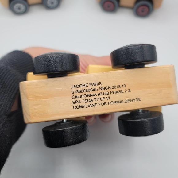 J'adore Paris Wooden Stacking Truck Toy Lot of 3 - Picture 8 of 12